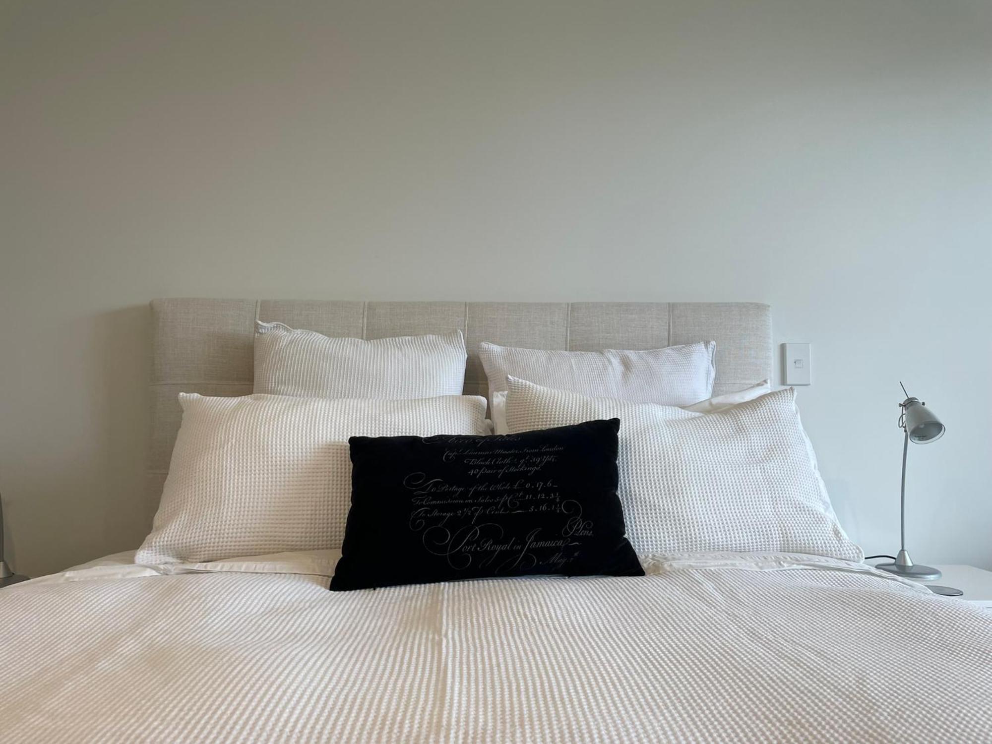Apartment Luxury 1 Bedroom In Cbd Close To Convention Centre *